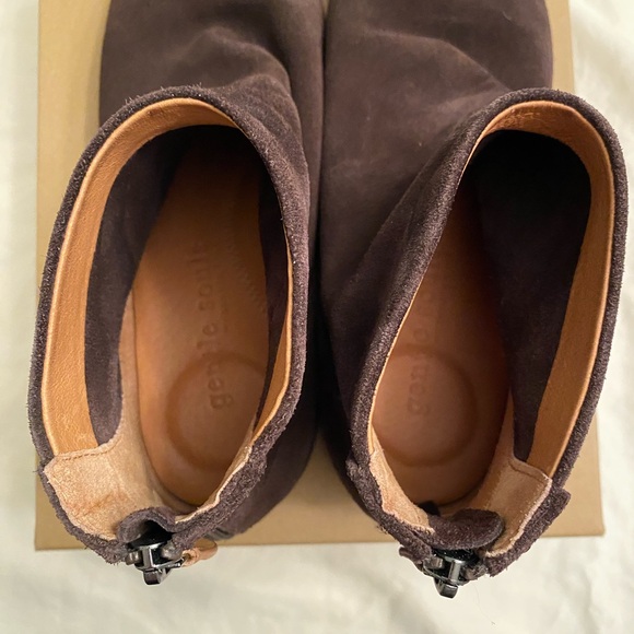 Gentle Souls chocolate brown booties - Picture 2 of 7